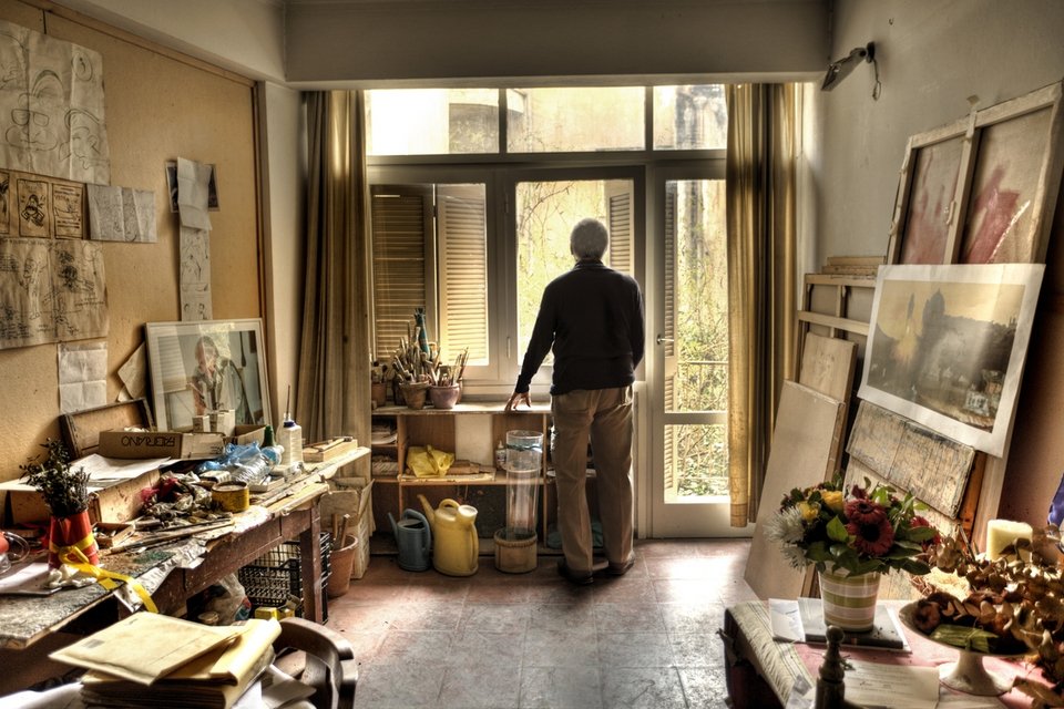Ενας χρόνος χωρίς τον Παναγιώτη Τέτση -Επισκέψιμο το σπίτι και το ατελιέ του στην Υδρα | iefimerida.gr 1