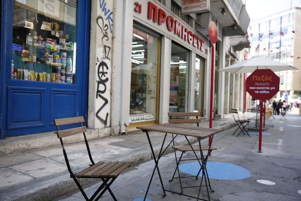 Ο νέος πεζόδρομος στο κέντρο της Αθήνας γεμάτος... χρώματα [εικόνες] | iefimerida.gr 14