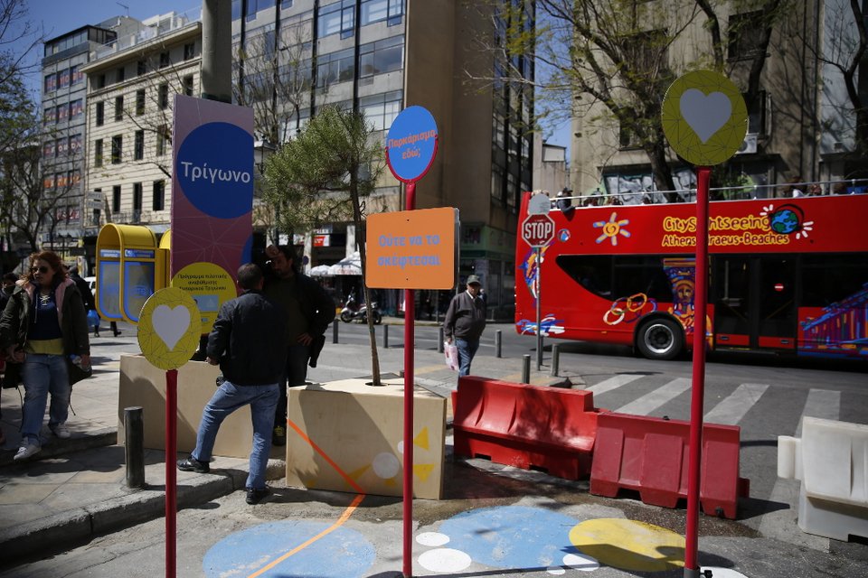 Ο νέος πεζόδρομος στο κέντρο της Αθήνας γεμάτος... χρώματα [εικόνες] | iefimerida.gr 11