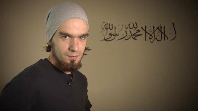 Σοκαριστική συνέντευξη μέλους του ISIS: Θέλω ο νόμος της σαρία να εφαρμοστεί στη Δύση [βίντεο-εικόνες] | iefimerida.gr 0