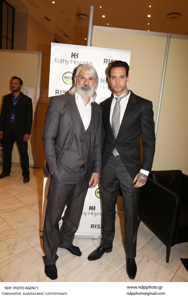 Η απίστευτη αλλαγή του Μάνου Πίντζη -Μοιάζει με μοντέλο από την Ιταλία [εικόνες] | iefimerida.gr 3