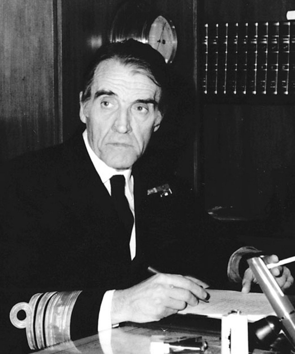 Οι 4 εμβληματικοί στρατιωτικοί που αγωνίστηκαν, βασανίστηκαν και εκδιώχθηκαν από τη Χούντα [εικόνες] | iefimerida.gr 2