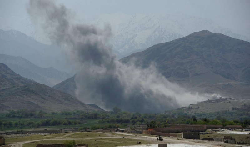 Η στιγμή που η «μητέρα των βομβών» χτυπάει το ISIS στο Αφγανιστάν [βίντεο] | iefimerida.gr 1