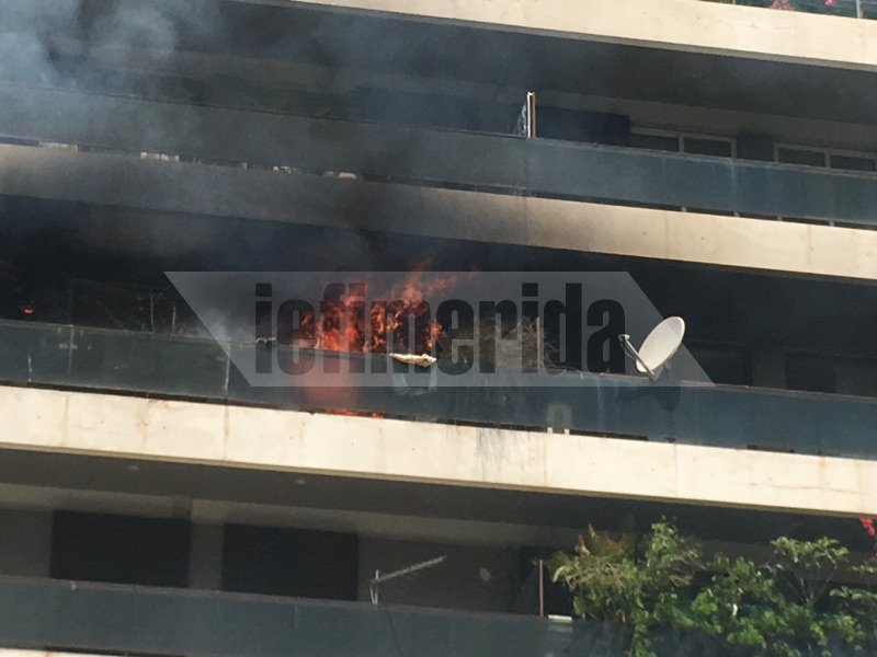 Τραγωδία στη λεωφόρο Αλεξάνδρας -Μία νεκρή από φωτιά σε διαμέρισμα [εικόνες & βίντεο] | iefimerida.gr 3