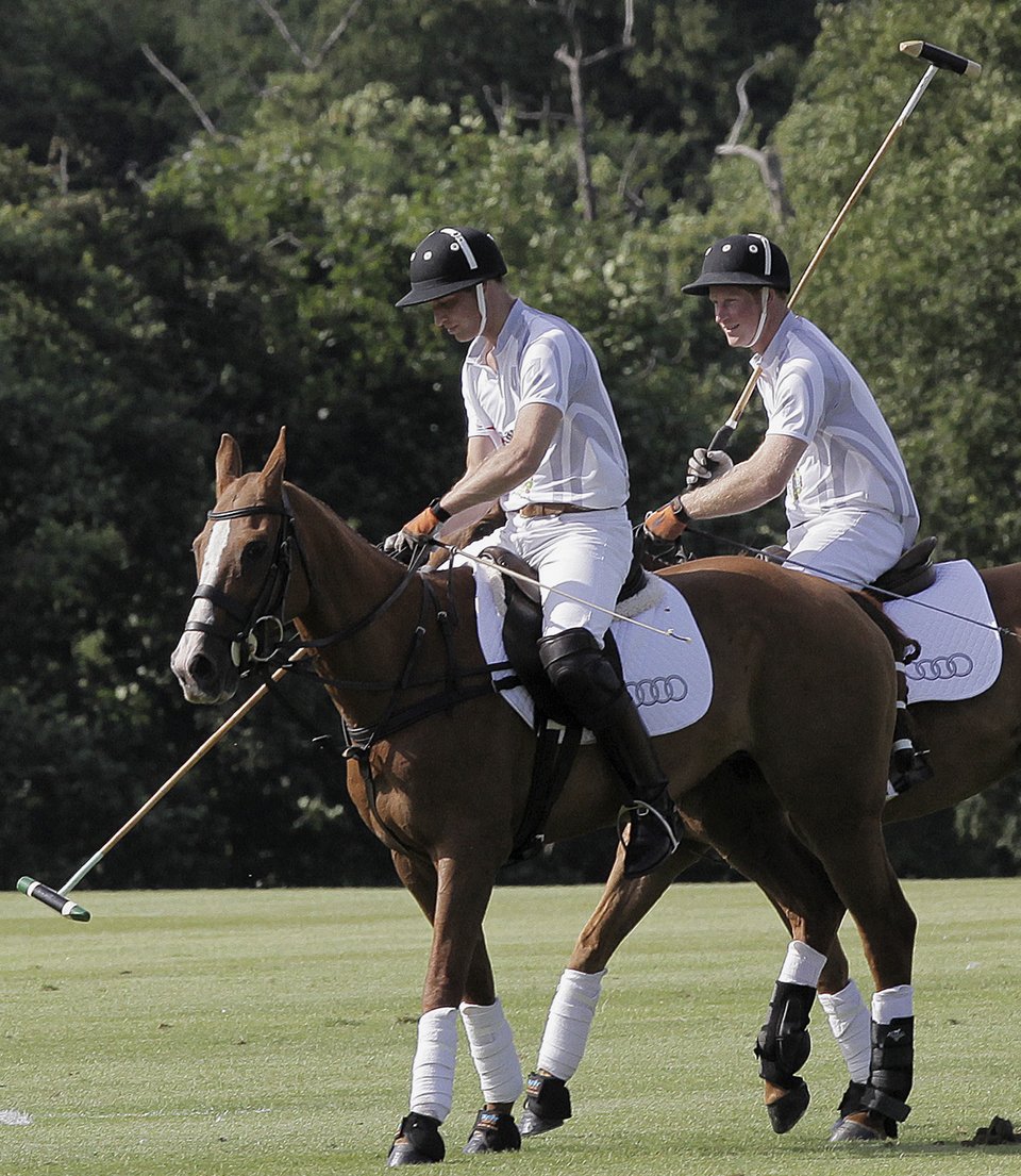 Ο πραγματικός λόγος που η Κέιτ Μίντλετον δεν έχει κάνει ποτέ ιππασία [εικόνες] | iefimerida.gr 1