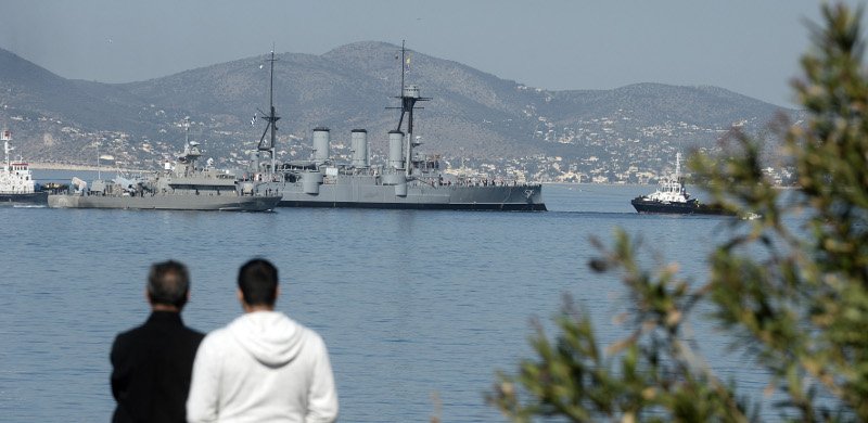 Απέπλευσε μετά από 14 χρόνια το θωρηκτό «Αβέρωφ» -Πάει για επισκευές και συντήρηση [εικόνες &amp; βίντεο] | iefimerida.gr 2
