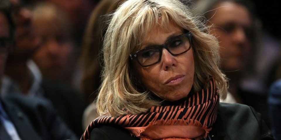 Αλήθειες και ψέματα για τη σύζυγο του Μακρόν -Από πλούσια οικογένεια, παντρεύτηκε δύο τραπεζίτες [εικόνες] | iefimerida.gr 0