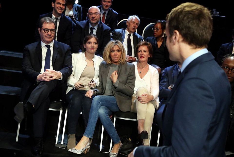 Αλήθειες και ψέματα για τη σύζυγο του Μακρόν -Από πλούσια οικογένεια, παντρεύτηκε δύο τραπεζίτες [εικόνες] | iefimerida.gr 21