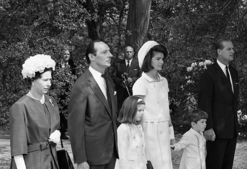 Η ζωή της 91χρονης βασίλισσας Ελισάβετ της Μ.Βρετανίας μέσα από 50 σπάνιες φωτογραφίες [εικόνες] | iefimerida.gr 26