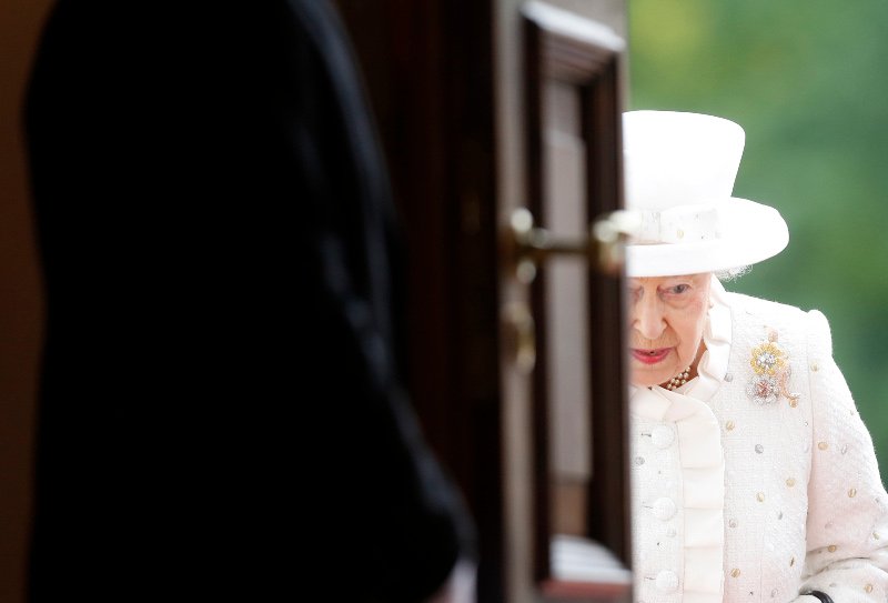 Η ζωή της 91χρονης βασίλισσας Ελισάβετ της Μ.Βρετανίας μέσα από 50 σπάνιες φωτογραφίες [εικόνες] | iefimerida.gr 48