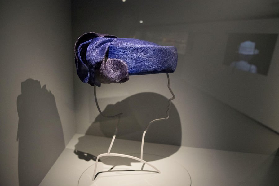 Βεατρίκη της Ολλανδίας -Η βασίλισσα με τα εκατοντάδες καπέλα [εικόνες] | iefimerida.gr 2