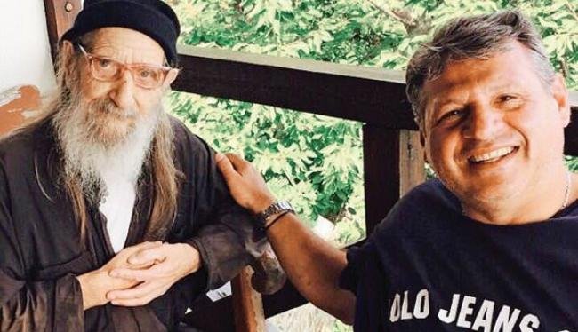 Γιατρός του Αγίου Ορους αποκαλύπτει τα μυστικά υγείας των μοναχών [εικόνες] | iefimerida.gr 0