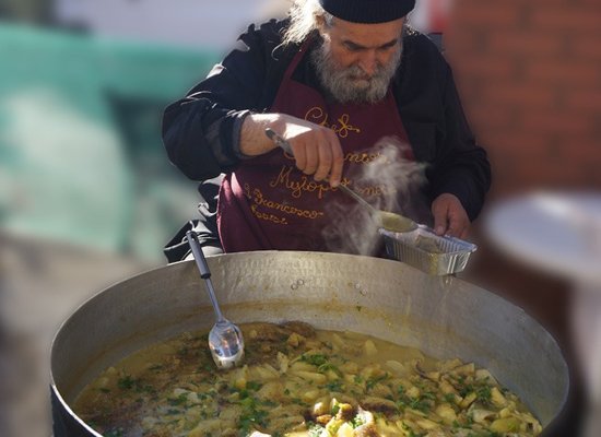 Γιατρός του Αγίου Ορους αποκαλύπτει τα μυστικά υγείας των μοναχών [εικόνες] | iefimerida.gr 2
