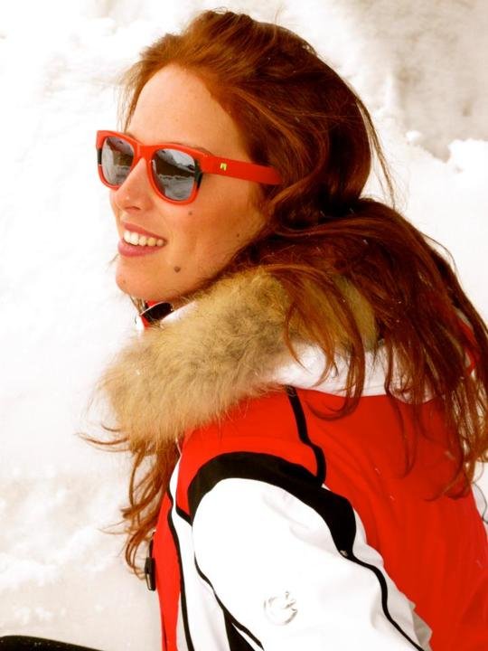 Δεύτερη φορά γαμπρός ο Καρεμπέ -Παντρεύτηκε στον Πειραιά, 25χρονη καλλονή [εικόνες] | iefimerida.gr 3