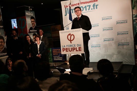 Σάλος με τον Μελανσόν: Βάζει τους οπαδούς του να ψηφίσουν αν θα στηρίξουν Μακρόν ή Λεπέν | iefimerida.gr 0