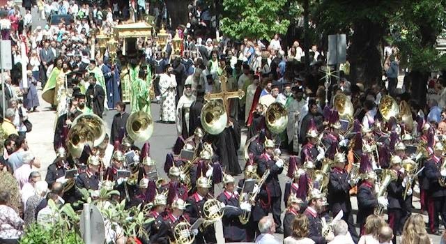 Κυριακή των Βαΐων στην Κέρκυρα -Οταν ο Αγ. Σπυρίδωνας έσωσε το νησί από τη χολέρα [εικόνες & βίντεο]    | iefimerida.gr 0