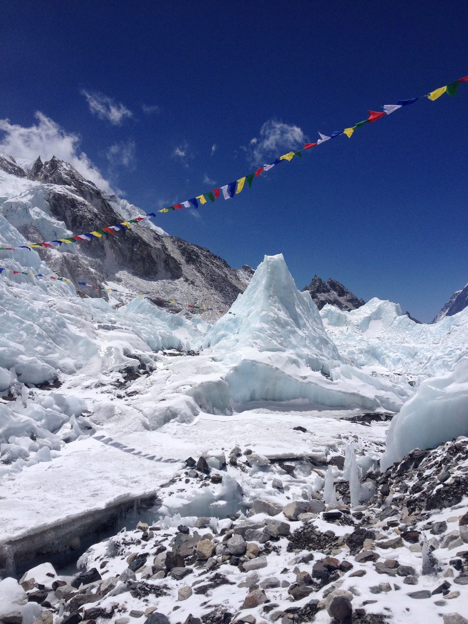 H πρώτη Ελληνίδα στη γυναικεία αποστολή για το Εβερεστ [εικόνες]  | iefimerida.gr 4