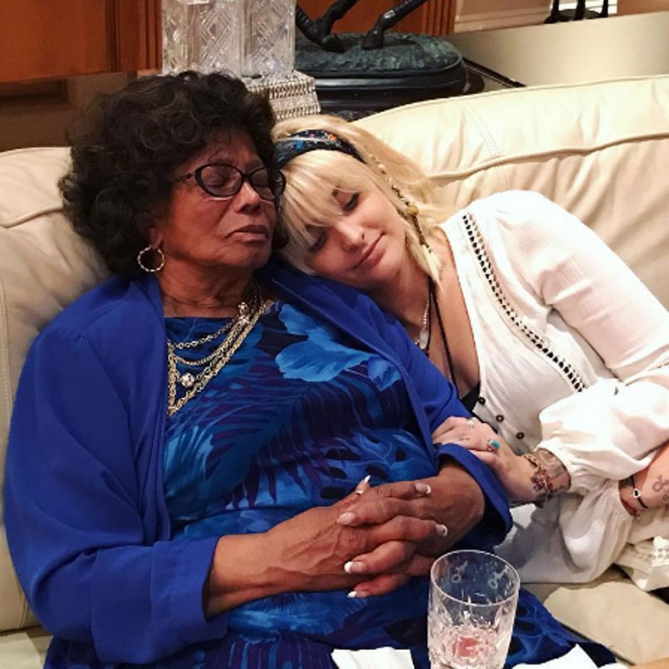 Η Νταϊάνα Ρος θέλει να υιοθετήσει τον εγκαταλειμμένο γιο του Μάικλ Τζάκσον [εικόνες] | iefimerida.gr 6