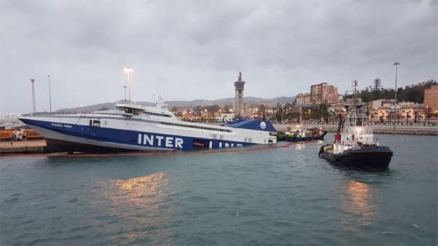 Βούλιαξε το πλοίο «Παναγία Πάρου» σε λιμάνι της Ισπανίας -Ηταν παροπλισμένο [εικόνες & βίντεο] | iefimerida.gr 4