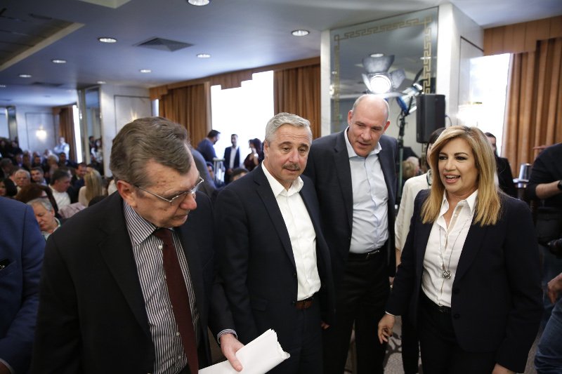 Ανω-κάτω η Κεντρική Επιτροπή -Νίκος Ανδρουλάκης και Ξεκαλάκης αμφισβητούν τις επιλογές της Φώφης για το Συνέδριο | iefimerida.gr 14