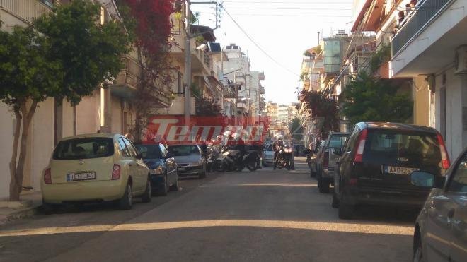  Πάτρα: Σοβαρά επεισόδια στην περιοχή των Προσφυγικών -Ανδρας έβγαλε πιστόλι [εικόνες] | iefimerida.gr 1