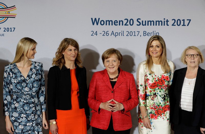 Βασίλισσα Μαξίμα -Η γαλαζοαίματη που «κόντραρε» την Ιβάνκα Τραμπ [εικόνες] | iefimerida.gr 14