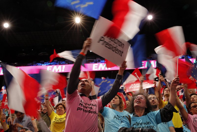 Η Γαλλία μίλησε: Μακρόν πρώτος 23,8%, Λεπέν 21,4% | iefimerida.gr 3
