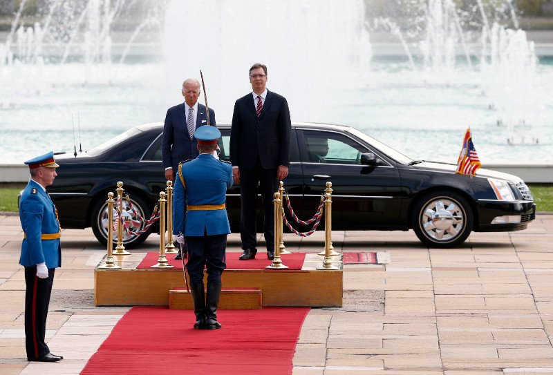 Αλεξάντερ Βούτσιτς: Ο 47χρονος νέος πρόεδρος της Σερβίας, που συμμετείχε στο Dancing with the Stars [εικόνες & βίντεο] | iefimerida.gr 2