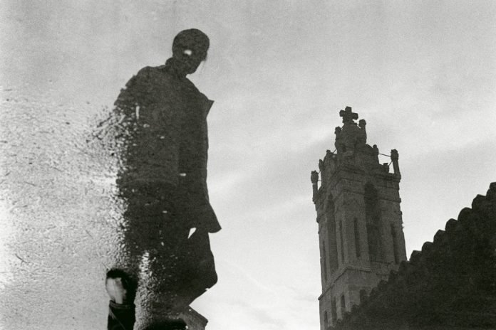 Φωτογραφίες της Μαίρης Χριστοφίδη στο Σπίτι της Κύπρου -Αφοπλιστικά ενσταντανέ, σαν ζωγραφική [εικόνες]  | iefimerida.gr 2