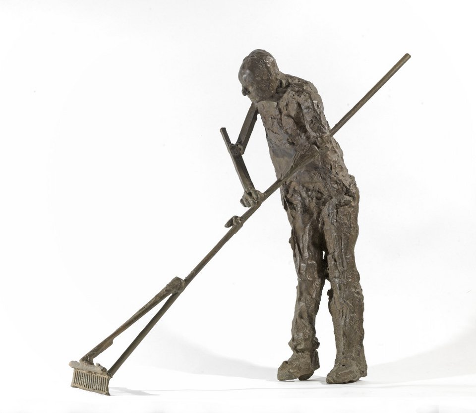 Οι εμβληματικές ακροβατικές φιγούρες του Γιώργου Λάππα στη γκαλερί Citronne στον Πόρο [εικόνες]  | iefimerida.gr 2