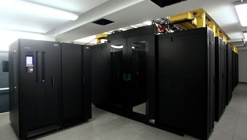 Επισκέψιμος για το κοινό ο υπερυπολογιστής ARIS - Στους 500 ισχυρότερους του κόσμου [εικόνα]  | iefimerida.gr 0
