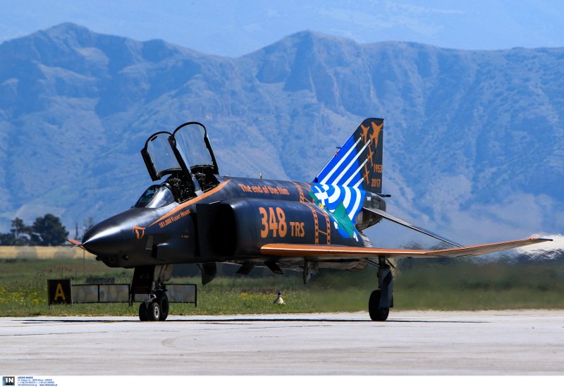 Τελευταία πτήση για τα θρυλικά φωτογραφικά Φάντομ [εικόνες] | iefimerida.gr 0