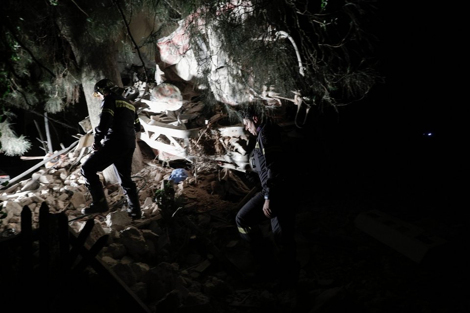 Εκτροχιασμός τρένου Intercity έξω από τη Θεσσαλονίκη -3 νεκροί, 7 τραυματίες [εικόνες] | iefimerida.gr 14