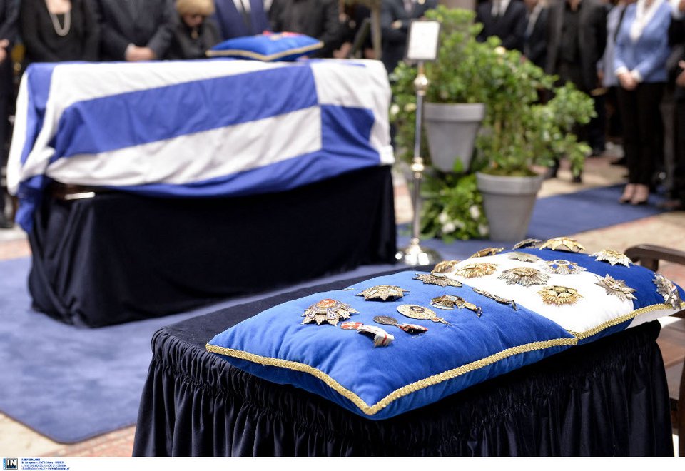 Τα παράσημα του Κωνσταντίνου Μητσοτάκη -Αναγνώριση στο έργο και στην προσφορά του [εικόνες] | iefimerida.gr 3