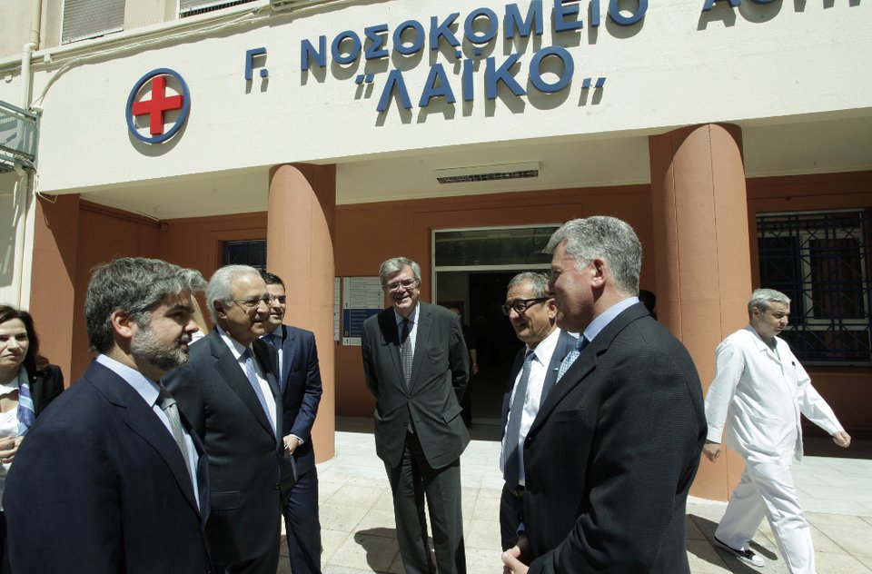 Ο ΠτΔ εγκαινίασε τη μονάδα μεταμόσχευσης νεφρού στο Λαϊκό, δωρεά του Ιδρύματος Νιάρχος | iefimerida.gr 1