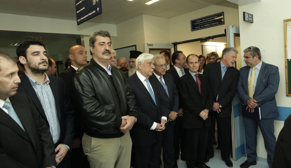 Ο ΠτΔ εγκαινίασε τη μονάδα μεταμόσχευσης νεφρού στο Λαϊκό, δωρεά του Ιδρύματος Νιάρχος | iefimerida.gr 0
