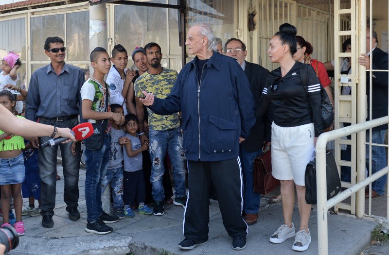 Καταβεβλημένος ο Ακης Τσοχατζόπουλος: Είναι σημαντική μέρα για μένα, έληξε ο εγκλεισμός και ο βασανισμός μου [εικόνες & βίντεο] | iefimerida.gr 8