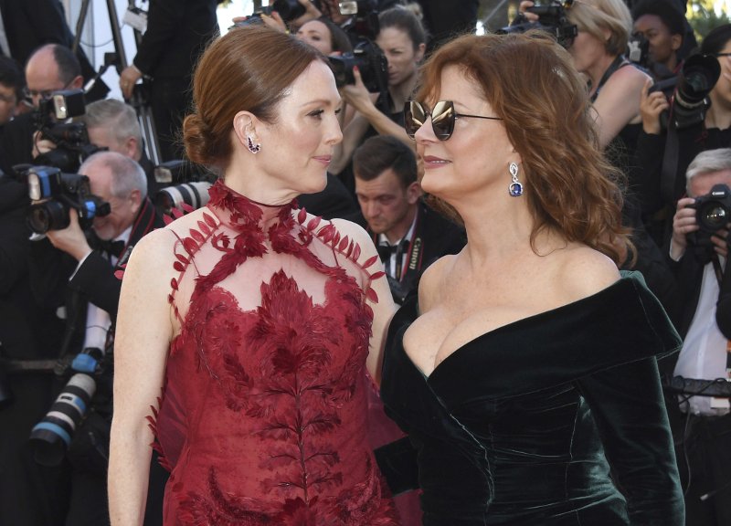 Κάννες 2017: Η εκθαμβωτική Μόνικα Μπελούτσι, η σούπερ σέξι Μπέλα Χαντίντ και οι άλλες εντυπωσιακές σταρ [εικόνες] | iefimerida.gr 2