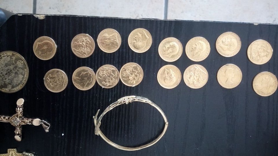 Εξαρθρώθηκε σπείρα για κλοπές και διαρρήξεις σε Αρτα, Πρέβεζα και Ιωάννινα [εικόνες] | iefimerida.gr 3