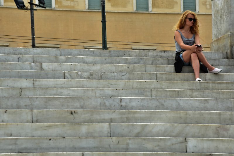 Αφόρητη ζέστη στο κέντρο της Αθήνας, οάσεις δροσιάς τα συντριβάνια! [εικόνες] | iefimerida.gr 1