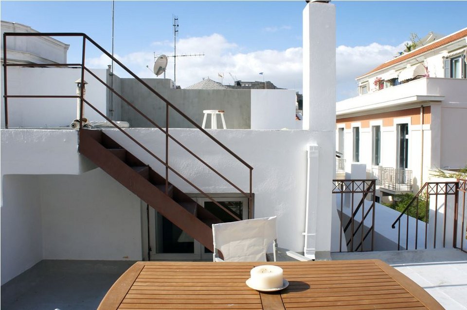 Οι 27 καταπληκτικές αυλές της Πλάκας που ανοίγουν για το κοινό -Σε σπίτια, μουσεία, εκκλησίες, σκέτες ζωγραφιές [εικόνες] | iefimerida.gr 10