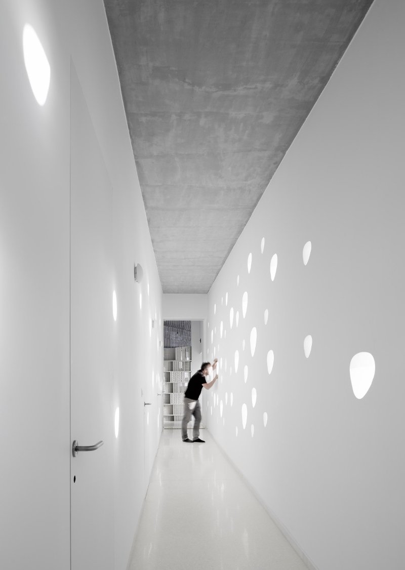 Διεθνή ΜΜΕ αποθεώνουν ονειρική βίλα στην Πελοπόννησο -Μοναδικό ντιζάιν, καμουφλαρισμένη, σαν να είναι κάτω από τη γη [εικόνες] | iefimerida.gr 5