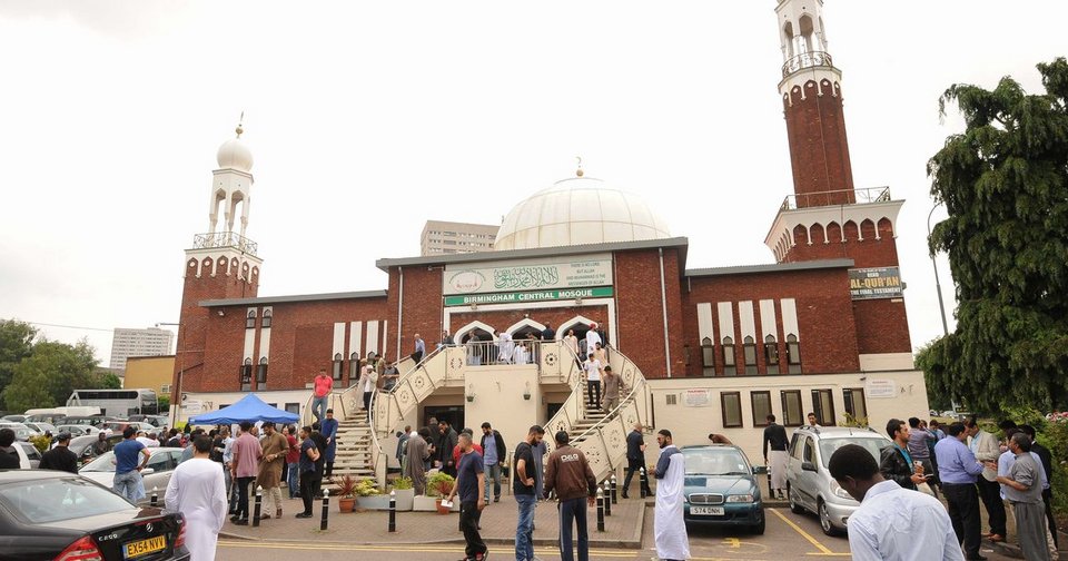 Μπέρμιγχαμ -Η πόλη της Αγγλίας που κατοικείται κυρίως από μουσουλμάνους, εφαρμόζεται η σαρία [εικόνες] | iefimerida.gr 0