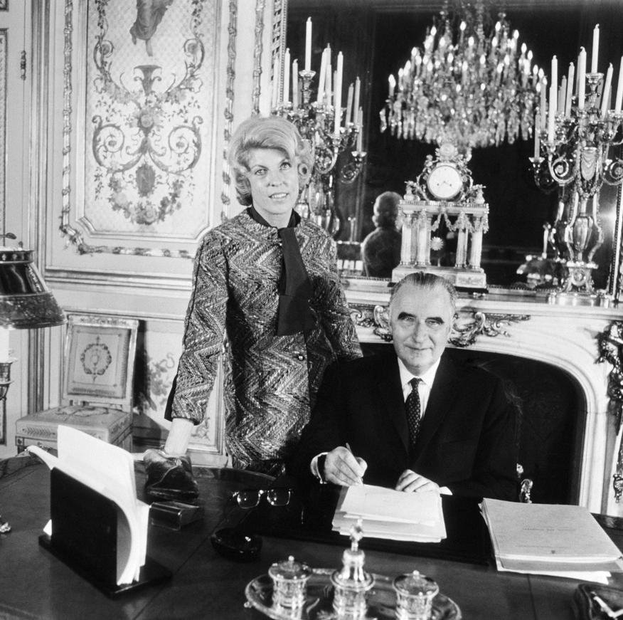 Πώς ήταν οι Πρώτες Κυρίες της Γαλλίας, πριν την Μπριζίτ Μακρόν [εικόνες] | iefimerida.gr 3