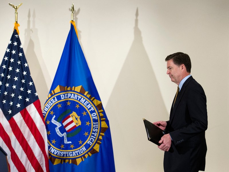 Ο Τραμπ απέλυσε τον διευθυντή του FBI: Δεν είσαι αποτελεσματικός | iefimerida.gr 2
