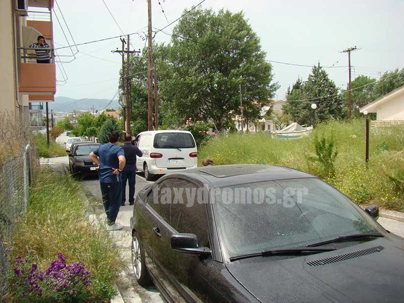 Εγκλημα στο Βόλο: Δολοφονήθηκε μέσα στο σπίτι του 37χρονος, βασικός ύποπτος ο αδελφός του [εικόνες & βίντεο] | iefimerida.gr 0