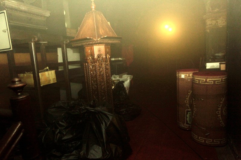 Πυρκαγιά ξέσπασε στον ιστορικό ναό του Αγίου Δημητρίου στου Ψυρρή [εικόνες] | iefimerida.gr 3