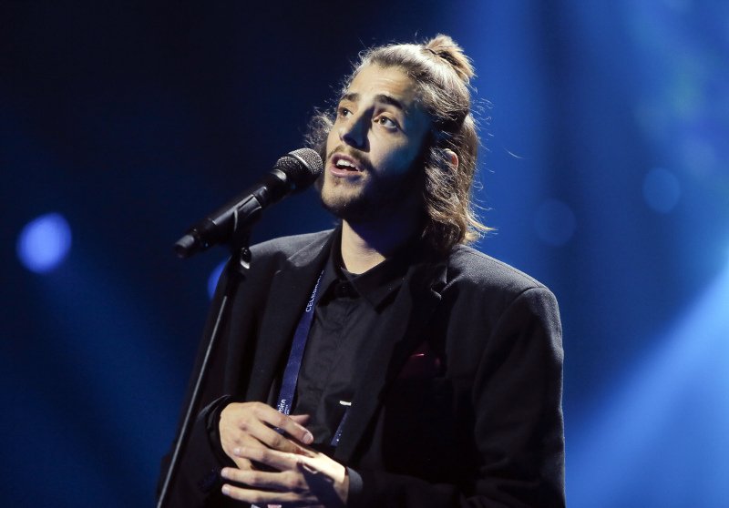 Eurovision 2017: Στα χαμηλά «βλέπουν» την Ελλάδα στον τελικό οι μπούκερς -Tρία τα φαβορί [βίντεο] | iefimerida.gr 2