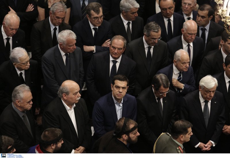 Το τελευταίο αντίο στον Κωνσταντίνο Μητσοτάκη [εικόνες] | iefimerida.gr 15