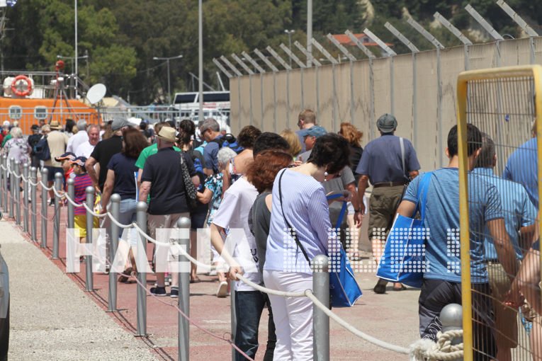Πάνω από 8.500 επιβάτες κρουαζιερόπλοιων αποβιβάστηκαν σε μία ημέρα στο Κατάκολο [εικόνες] | iefimerida.gr 4